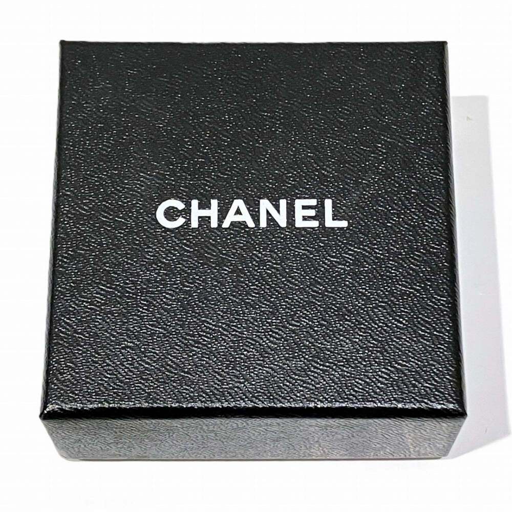 CHANEL Authentic Gold Earrings - Picture 6 of 9